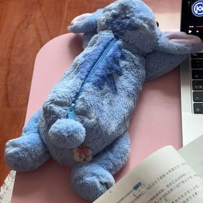 Estojo de Pelúcia Stitch Disney – Delicado e Macio, Ideal para Escola e Presentes