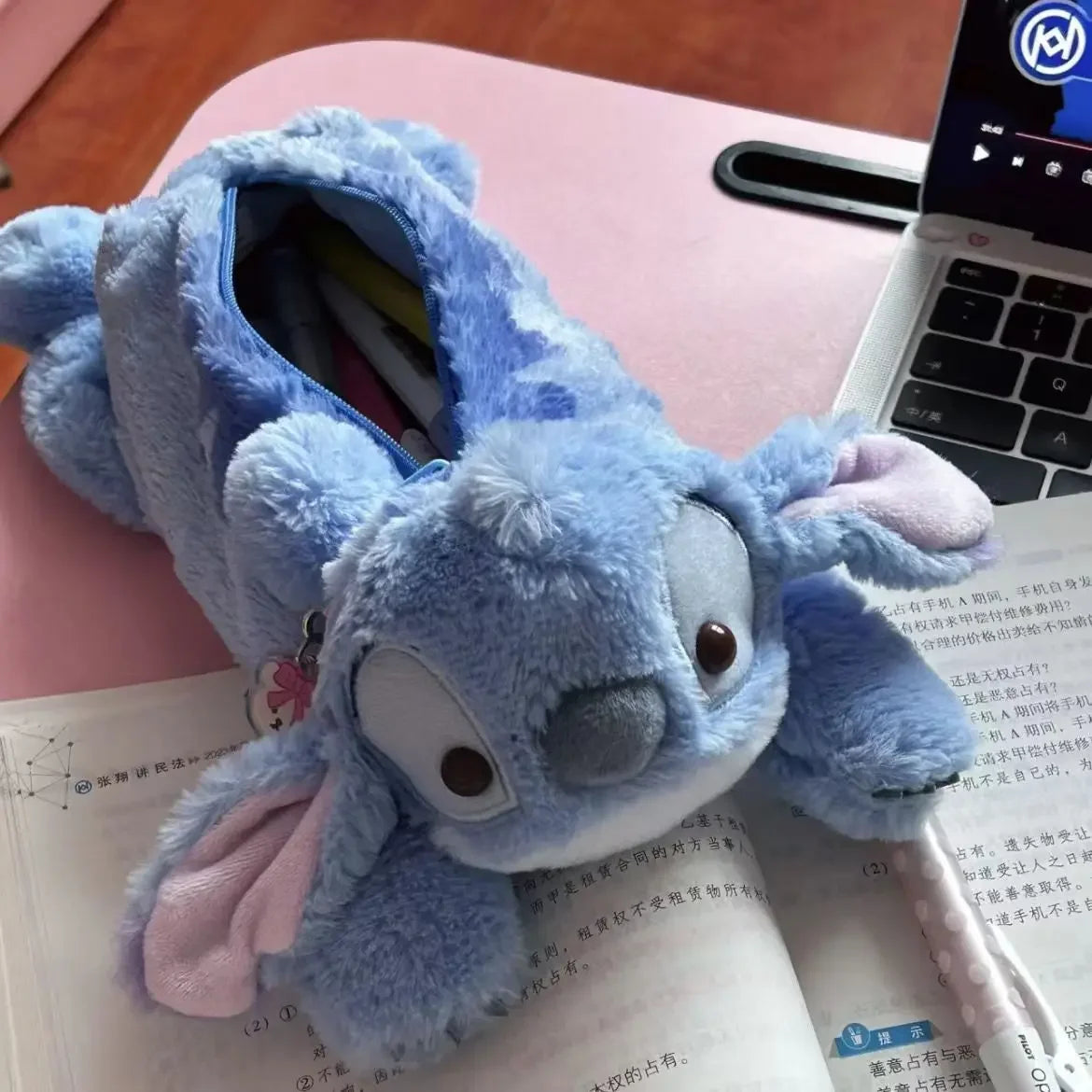 Estojo de Pelúcia Stitch Disney – Delicado e Macio, Ideal para Escola e Presentes