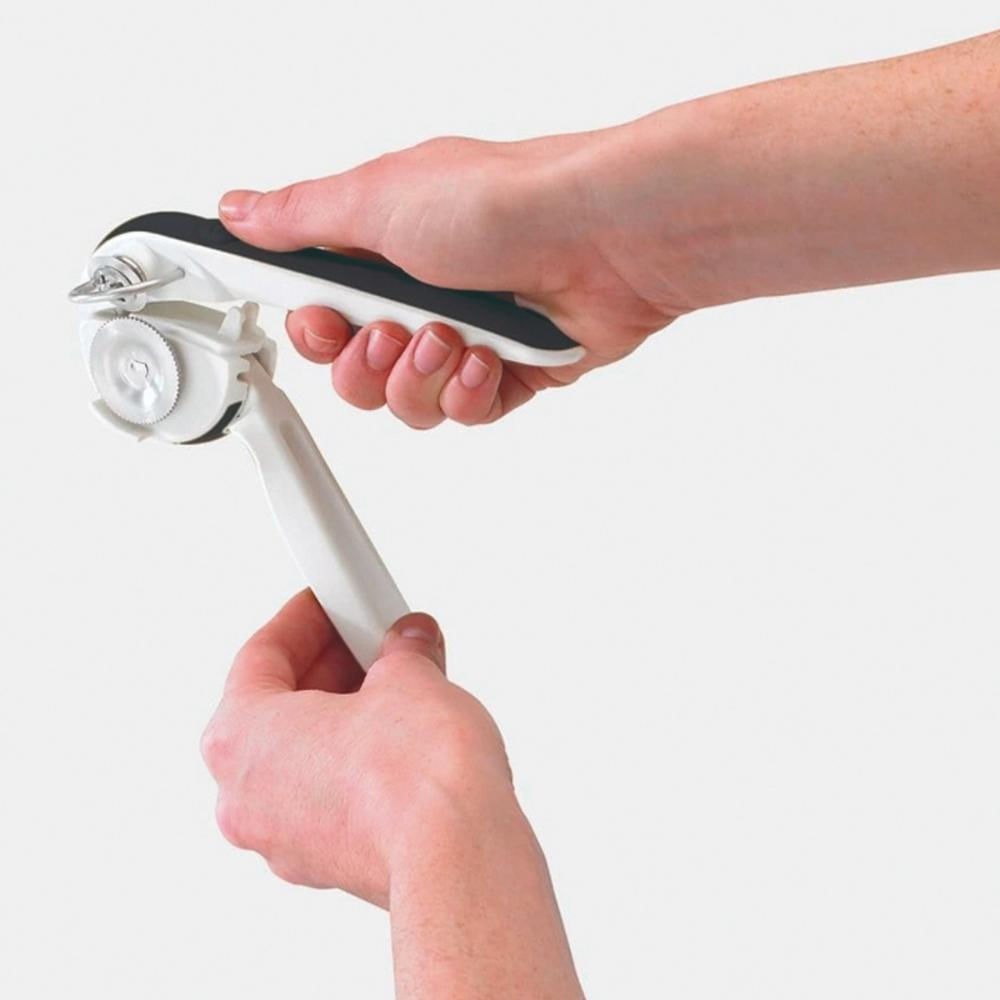 Abridor de Latas Manual Multiuso Chef’n Preto Inox – Praticidade e Resistência na Sua Cozinha