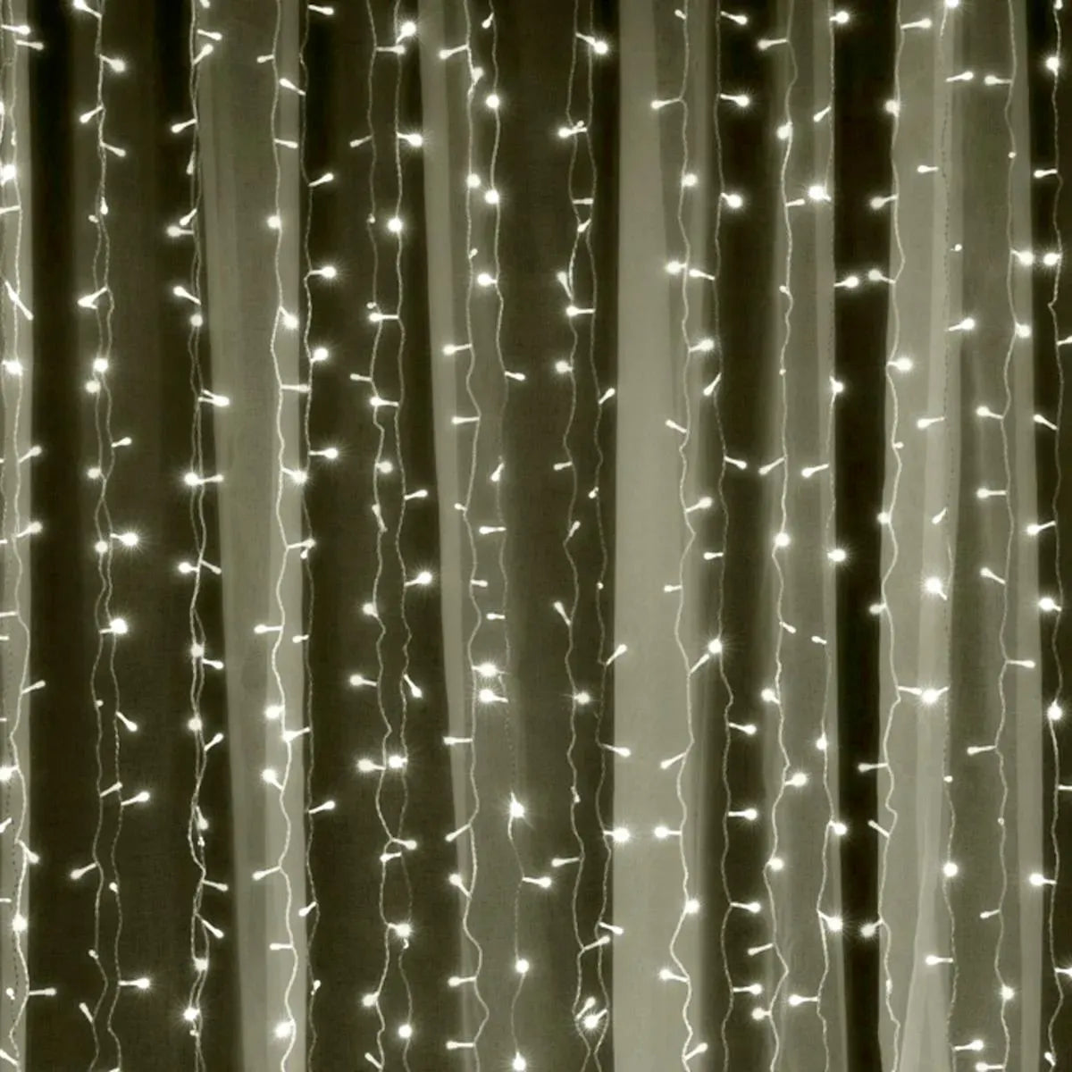 Cortina Pisca Pisca de Natal 500 LEDs Warm 2,8x2,5m Fixa 220V Branco – SEG Imports