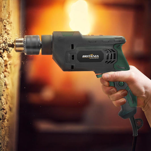 Furadeira Britânia BFUE04 Função Impacto 850W – Potência, Resistência e Precisão em Suas Mãos