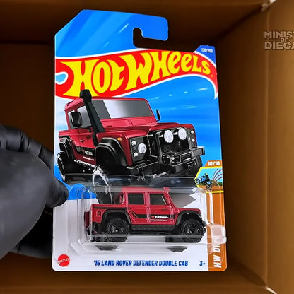 Hot Wheels 2025 Case J – Miniaturas 1:64 Ferrari SF90, Mercedes-AMG, Renault F1 e Mustang – Coleção Diecast C4982