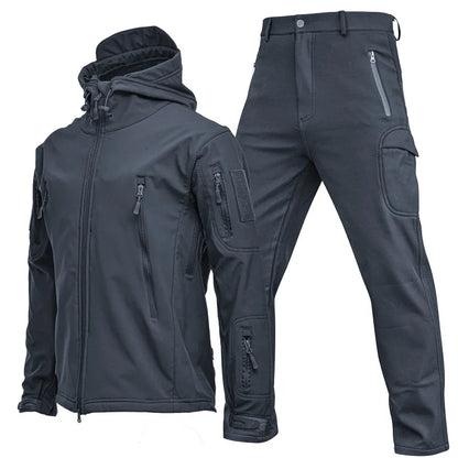 Conjunto Masculino Inverno – Jaqueta Tática com Capuz à Prova d’Água + Calça Cargo, Forro Fleece, Ideal para Trilhas, Caça e Atividades ao Ar Livre
